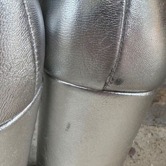 2 for $26 Jewel Badgley Mischka silver jeweled heels SZ 9 - Picture 12 of 13